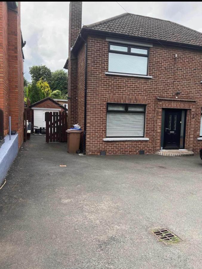 Macs Belfast Apartment Екстериор снимка